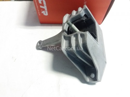 Опора двигуна права Hyundai Elantra AD Опора двигуна права Hyundai Elantra AD