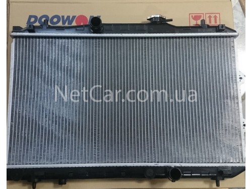 Радиатор двигателя Kia Cerato